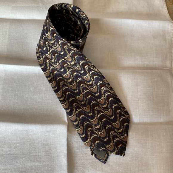 VINTAGE GIORGIO REDAELLI  100%SILK TIE .Made in Italy. - Picture 2 of 6